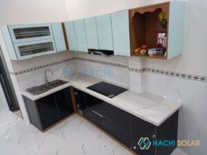 Thiết kế tủ bếp trên đẹp có chiều dài bằng tủ bếp dưới