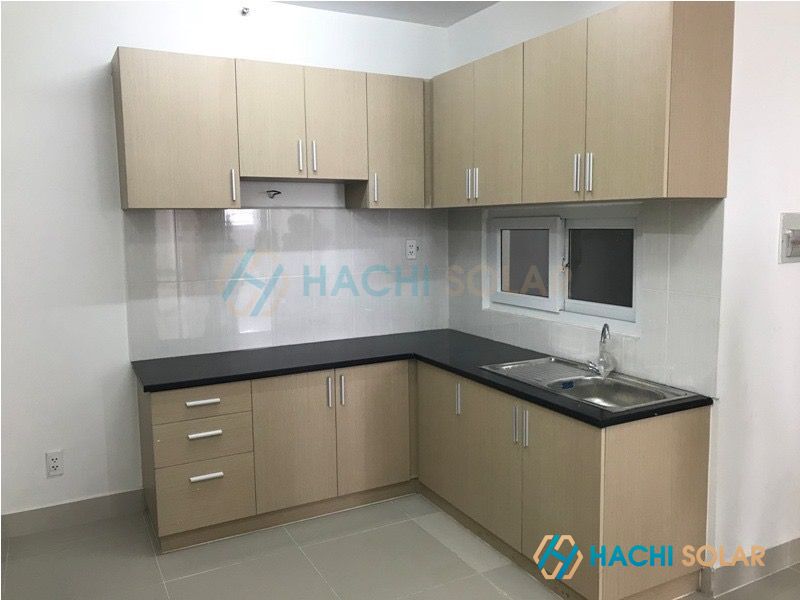 Mẫu tủ bếp nhôm kính sơn màu đơn giản giá rẻ tại Thủ Đức
