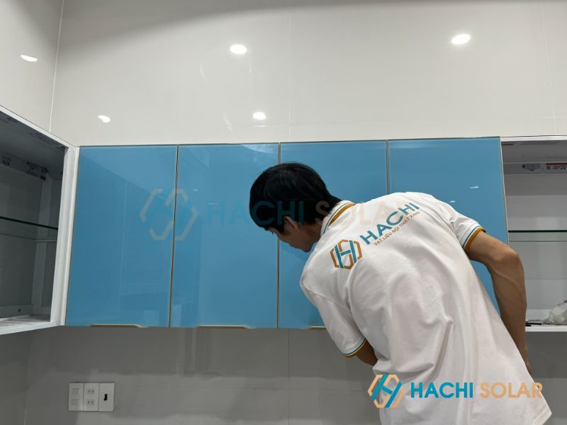 Các lưu ý quan trọng khi thi công & xác định kích thước bếp chữ i