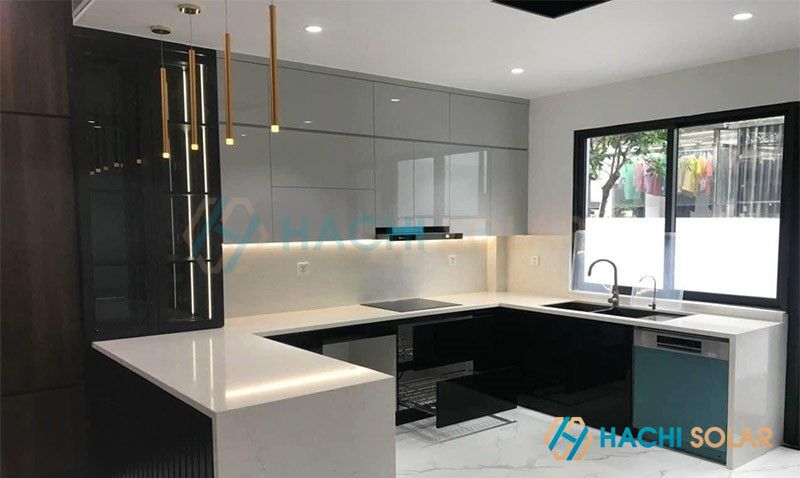 Thi công tủ bếp nhôm kính Cần Thơ và bàn giao hoàn thiện