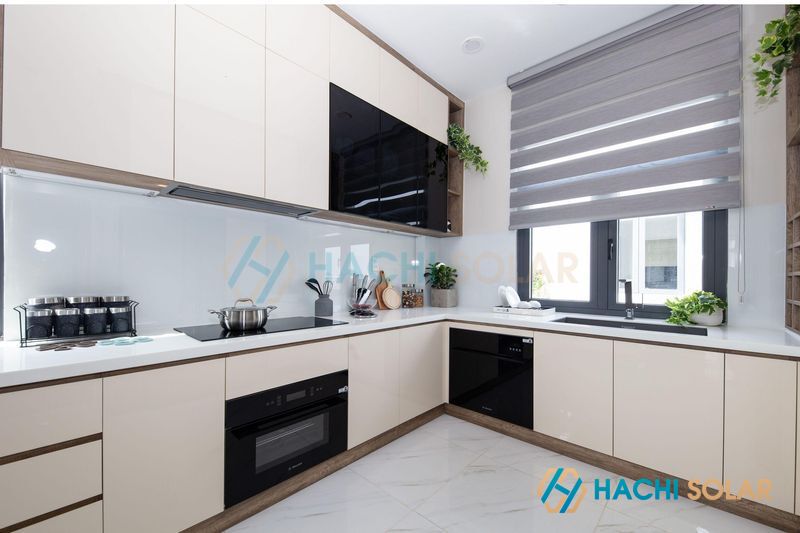 Thiết kế mẫu tủ bếp có tích hợp máy rửa chén bát đơn giản sang trọng